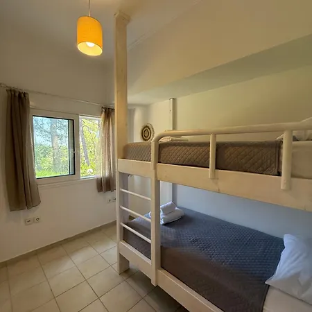 Villa Pines Sgourou